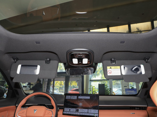 深藍(lán)S07圖片