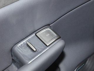 红旗天工05图片