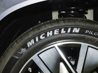 {傳祺向往S7}圖片