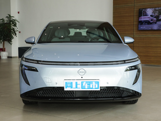 日產(chǎn)N7圖片