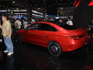 奔驰CLA新能源图片