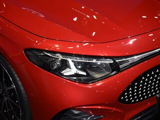 奔驰CLA新能源图片