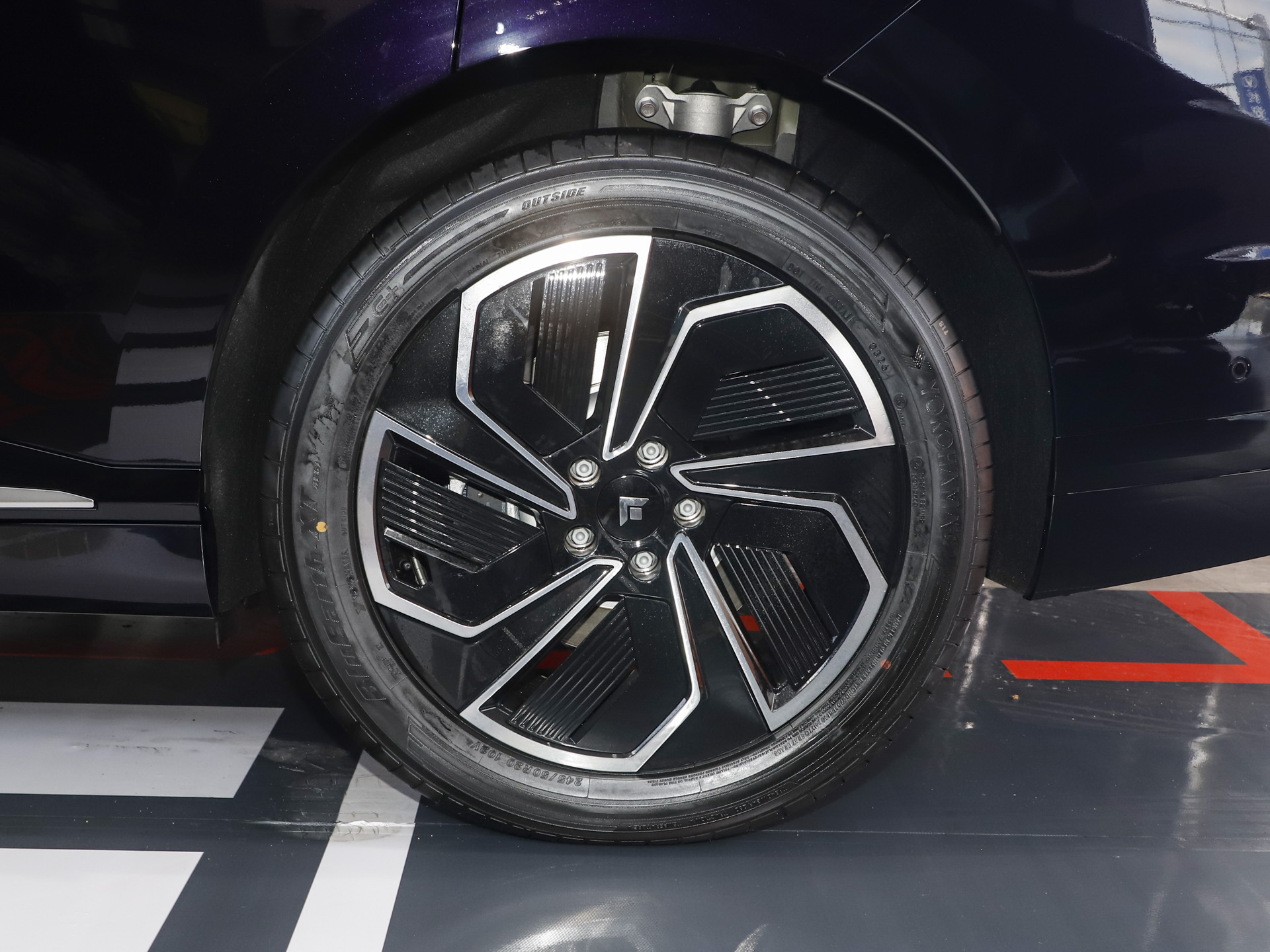 昊铂S600图片