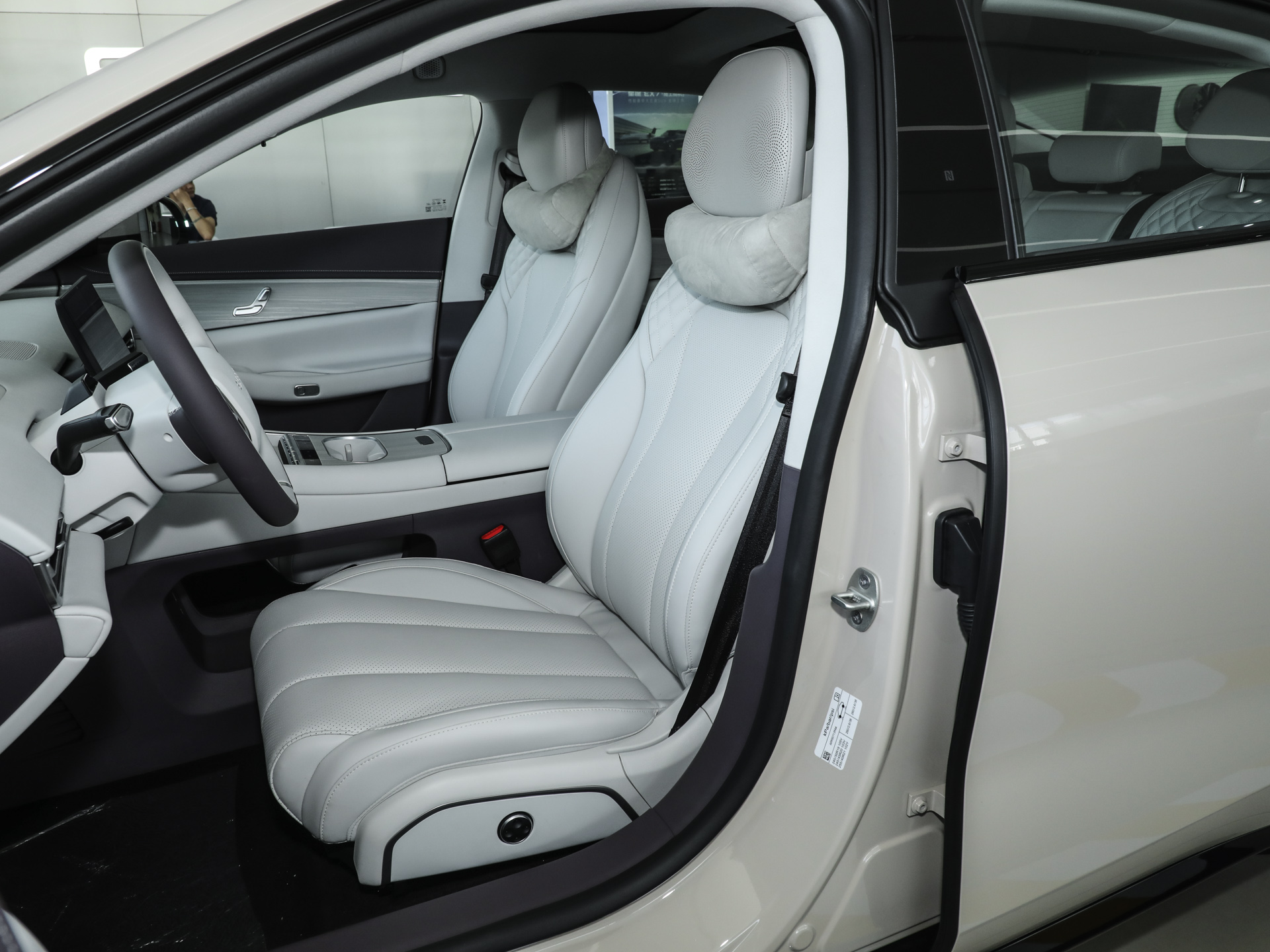 星紀元 ES圖片