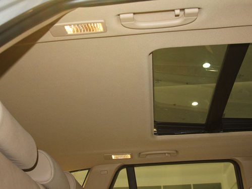 宝马(进口)  X5 xDrive35i 第二排车顶上方