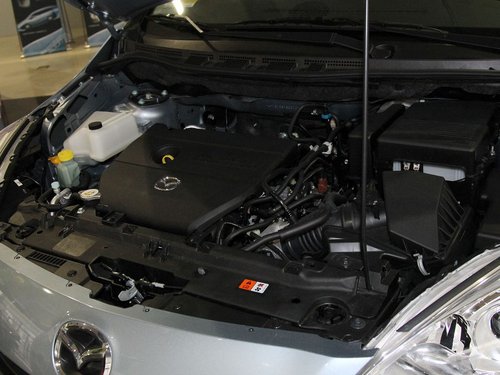 马自达(进口)  Mazda5 2.0 AT 发动机主体特写