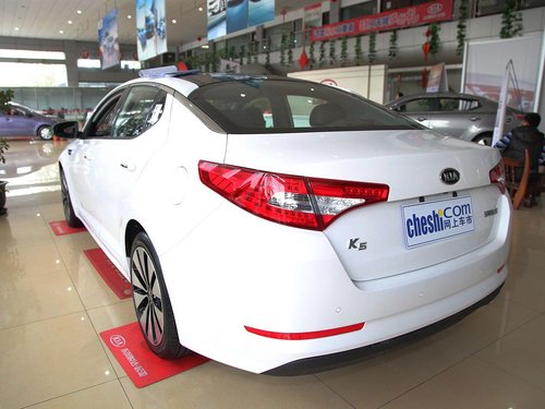 购起亚K5最高优惠29999元 郑州有现车