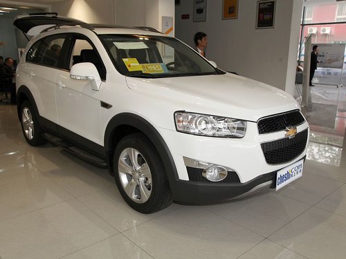 雪佛兰(进口) 科帕奇 2.4 AT 车辆右侧45度角