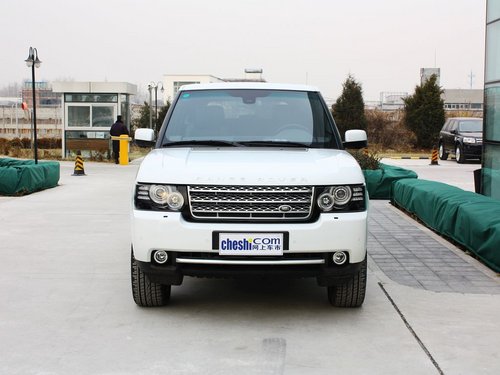 路虎  揽胜 5.0T AT 车头正面视角