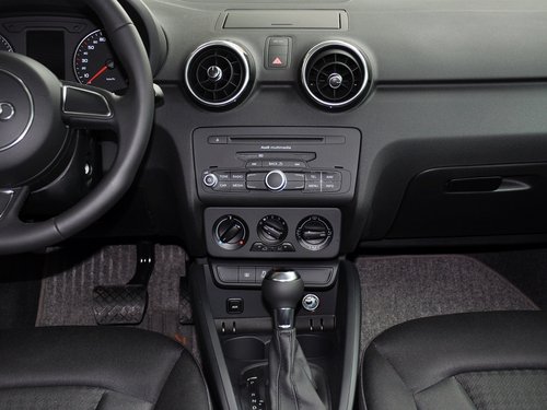 奥迪(进口)  30TFSI 1.4T