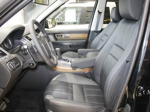 路虎 揽胜运动版 5.0 V8 NA HSE AT 驾驶席座椅正视图