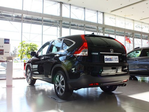 东风本田  CR-V 2.4L AT 车辆左后45度视角