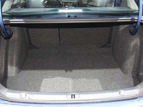 上海大众  新朗逸