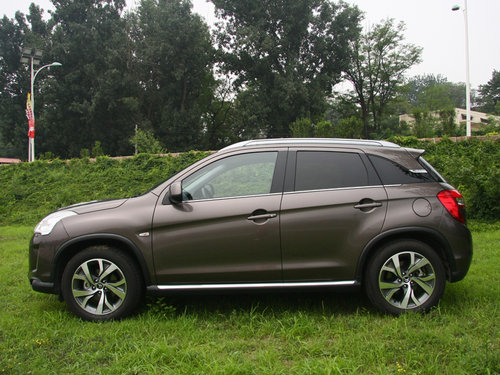 雪铁龙(进口)  C4 Aircross 2.0 CVT