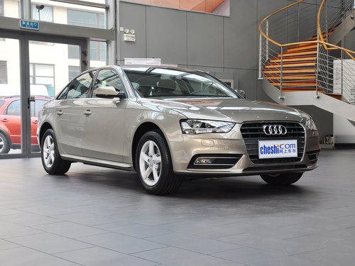 一汽奥迪  30TFSI 车辆右侧45度角