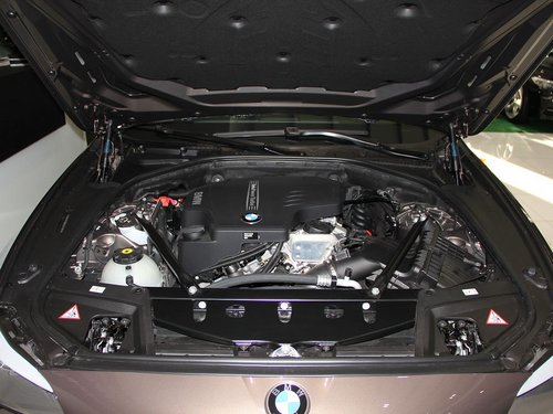 华晨宝马  525Li 2.0T AT