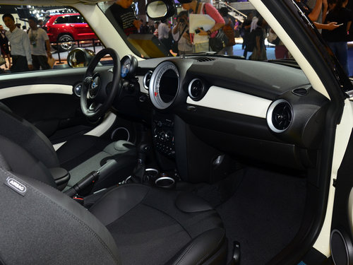 MINI  MINI CLUBMAN