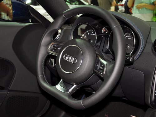 奥迪(进口)  Coupe 45 TFSI