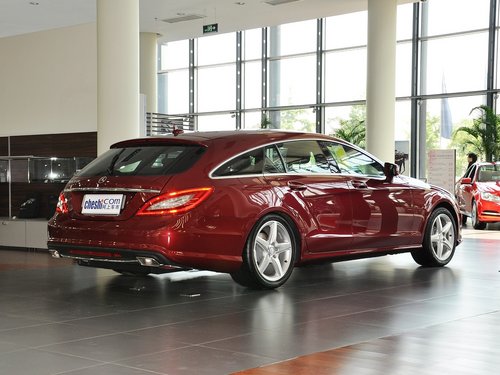 奔驰(进口)  CLS350 3.5L 车辆右侧尾部视角