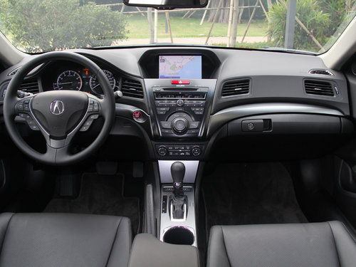 讴歌 1.5L CVT 中控台整体