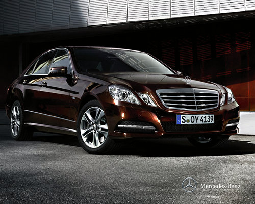 北京奔驰  E300L 3.0L AT