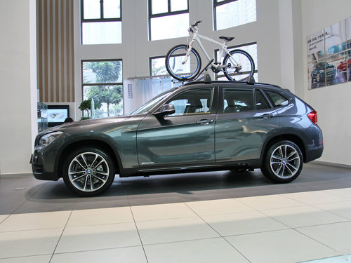 华晨宝马  sDrive18i 2.0L AT