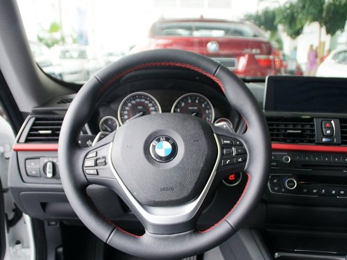 宝马(进口) 335i gt 方向盘整体