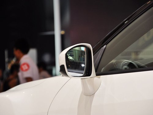 日产(进口)  3.8T DCT