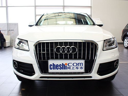 一汽奧迪  40 TFSI quattro 車頭正面視角
