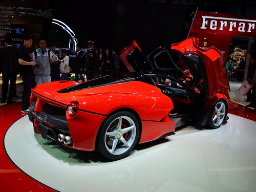 法拉利  LaFerrari