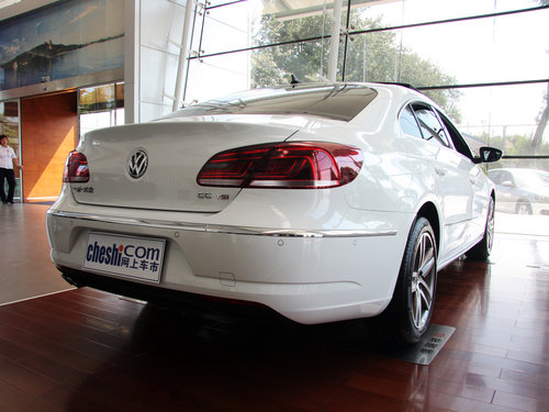 一汽-大众  1.8TSI DSG 车辆右侧尾部视角