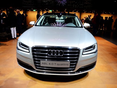 奥迪(进口)  4.0T