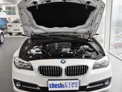 华晨宝马  525Li 发动机局部特写