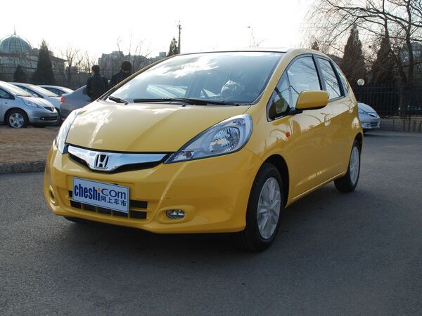 广汽本田  1.5L 自动 车辆左前45度视角