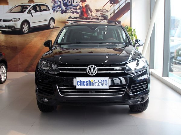 大众(进口) V6 TSI 车头正面视角