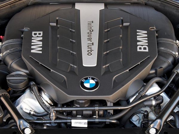 宝马(进口)  750Li 4.0T