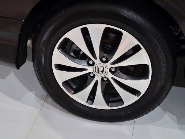 东风本田  2.4L 自动
