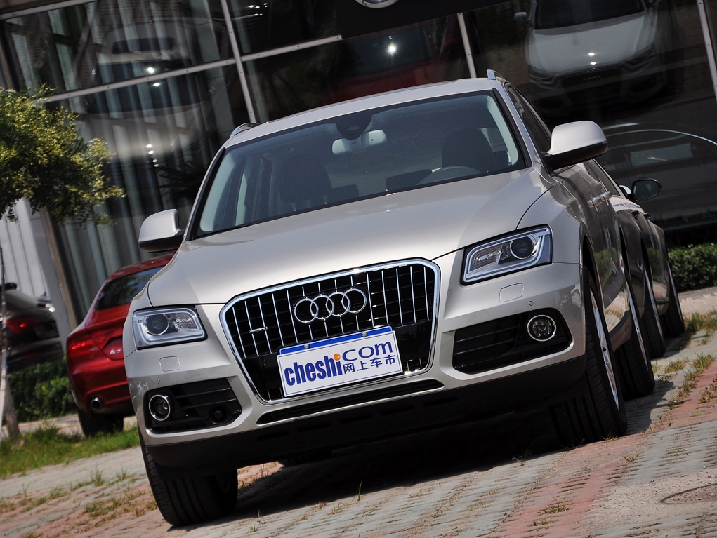 一汽奥迪  40 TFSI quattro