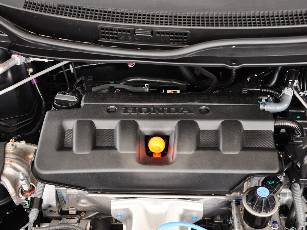 东风本田 1.8L 自动