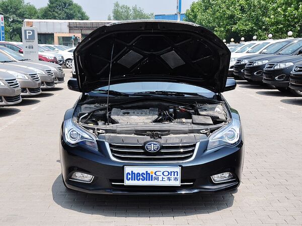 一汽奔腾  1.8L 自动 车辆发动机舱整体