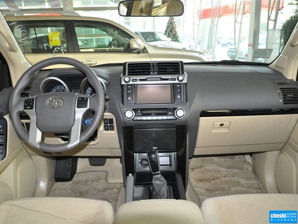 豐田(進口)  2.7L 自動 中控臺整體