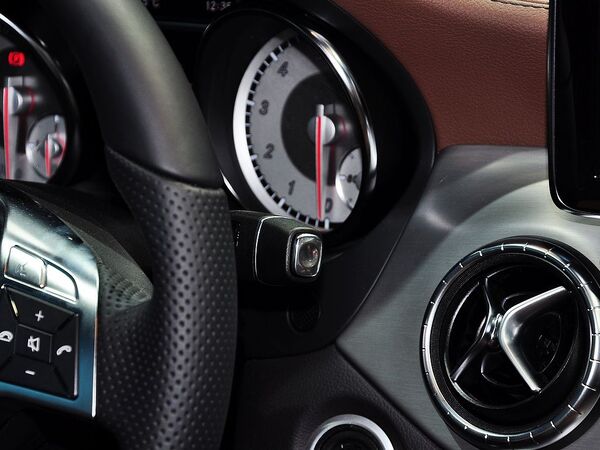 奔驰(进口)  CLA260