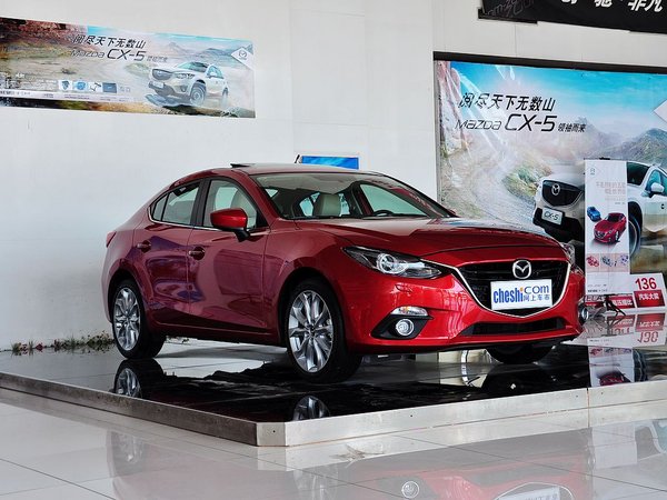 长安马自达  三厢 2.0L 自动 车辆右侧45度角