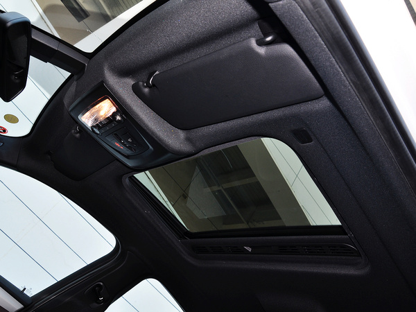 宝马(进口) xDrive35i 车顶内部特写