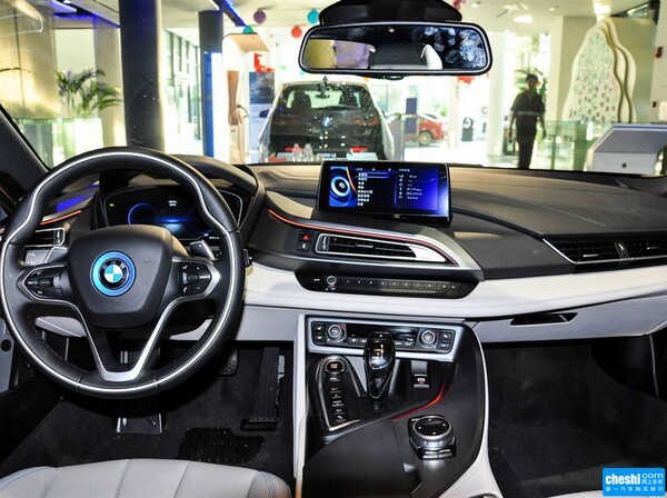 BMW i  1.5T 自动 大中控全景