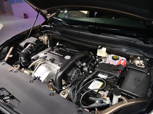 别克  2.0T 自动