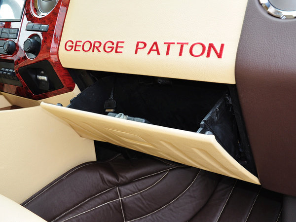 乔治巴顿  基本型 手套箱