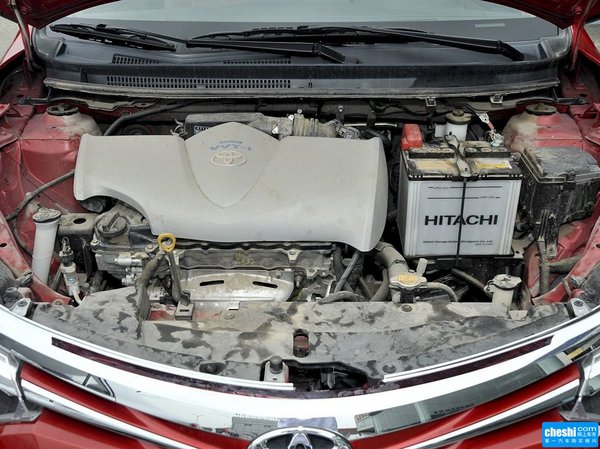 一汽丰田  1.5L 自动 发动机标识