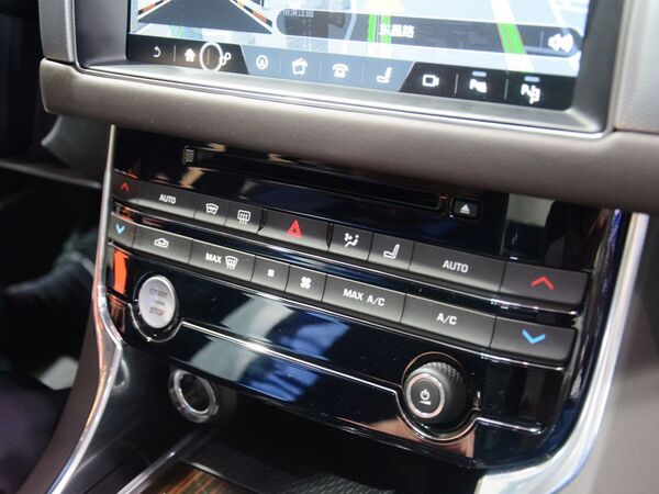 奇瑞捷豹路虎 基本型