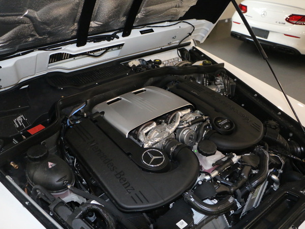 奔驰(进口)  G 发动机